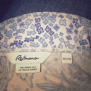 Really cute shirt used to love it!